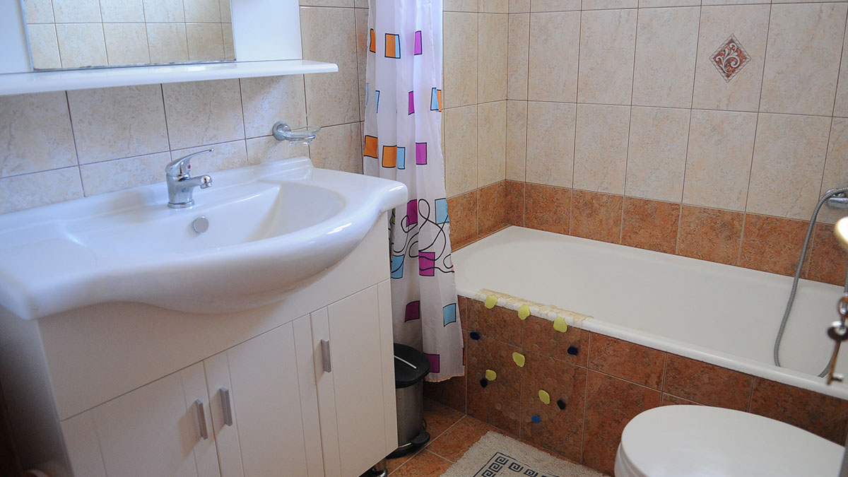 Toulas Apartments - NR